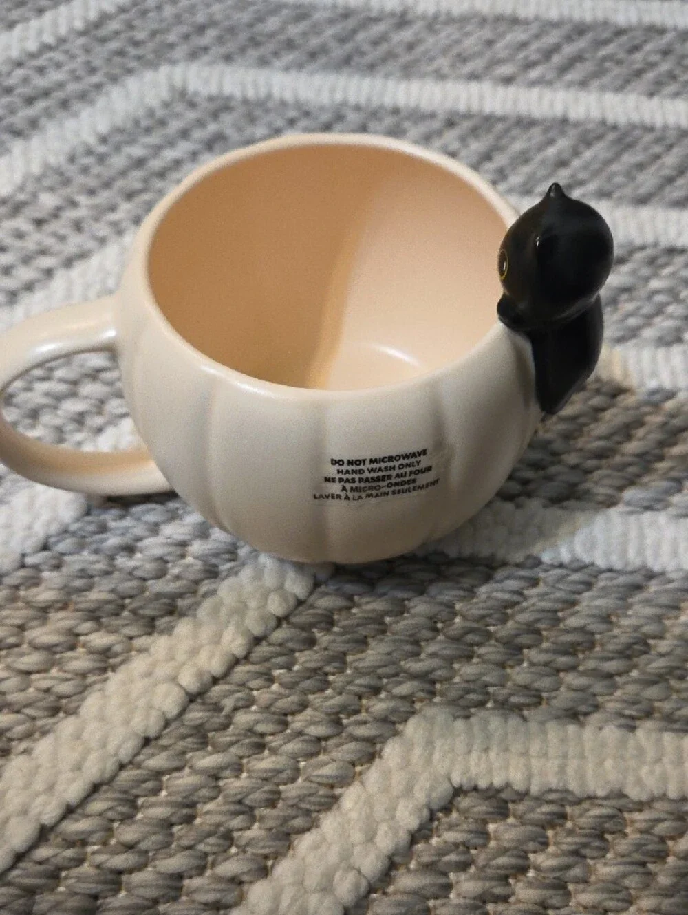 LAST SET-Starbucks Mug with Black Cat Accent & Cat Barista Key Chain